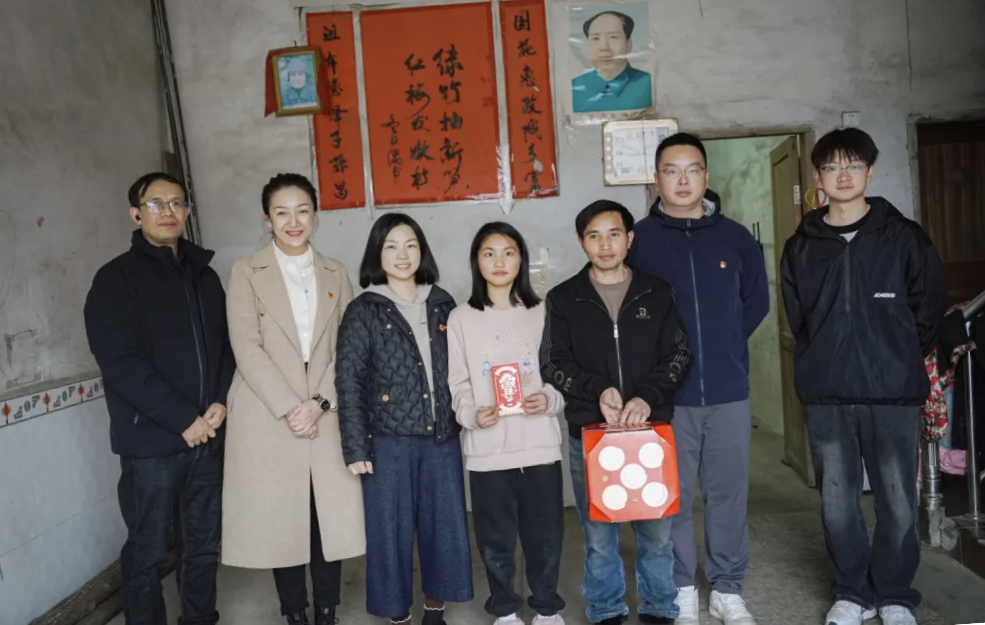 津彩紛呈 喜迎新春：鹽津黨委2025新春慰問(wèn)系列活動(dòng)