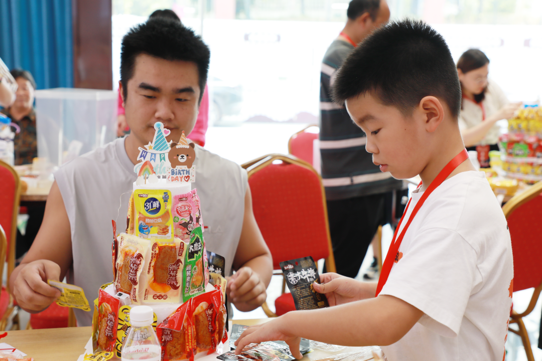 萌娃探班！2025鹽津鋪?zhàn)訂T工家人開放日活動(dòng)正式舉行